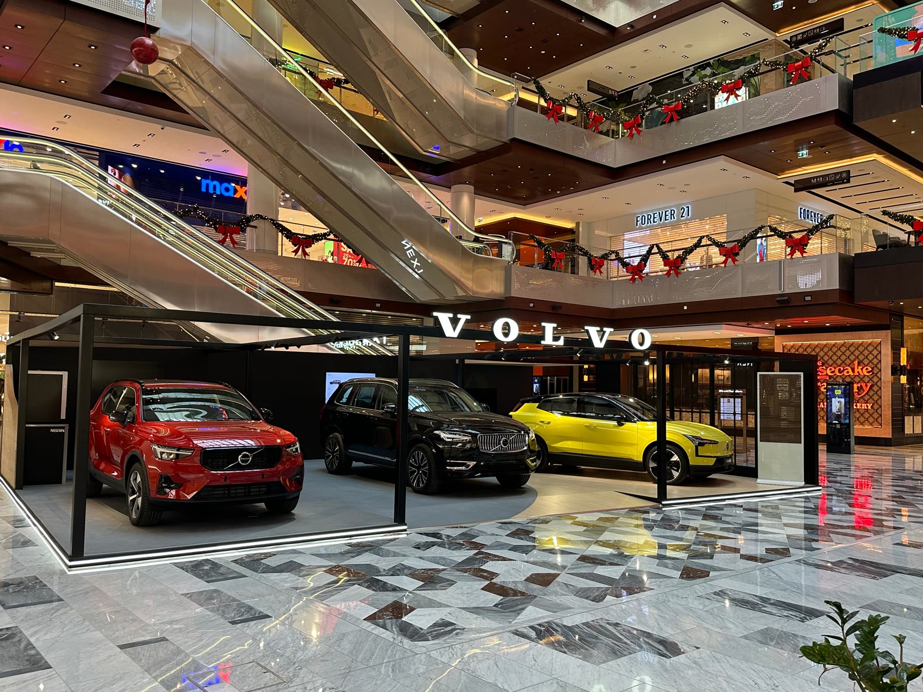 Volvo pop-up at The Galleria