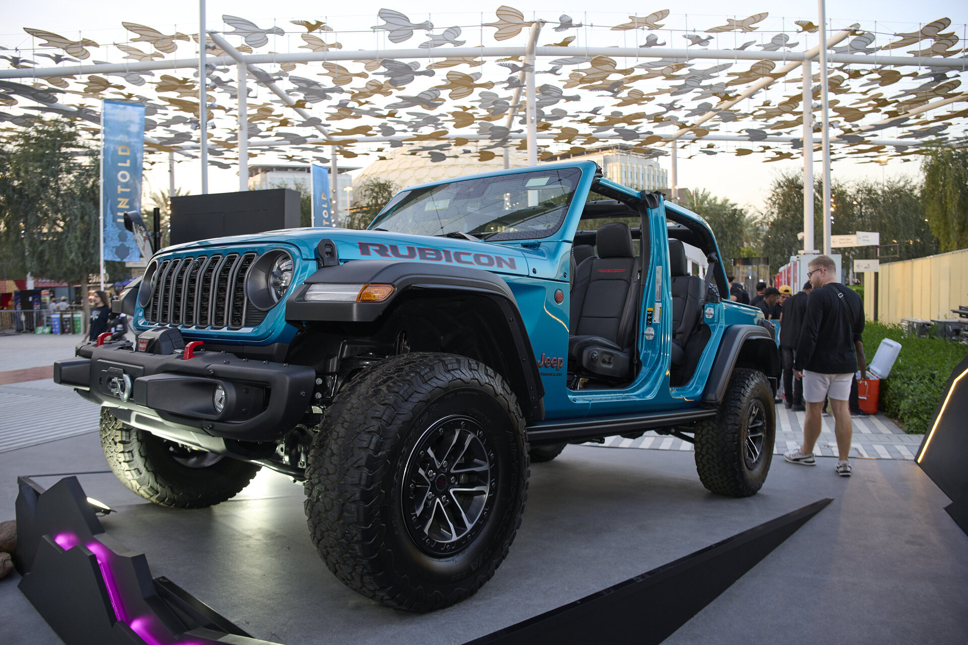 Jeep Wrangler display