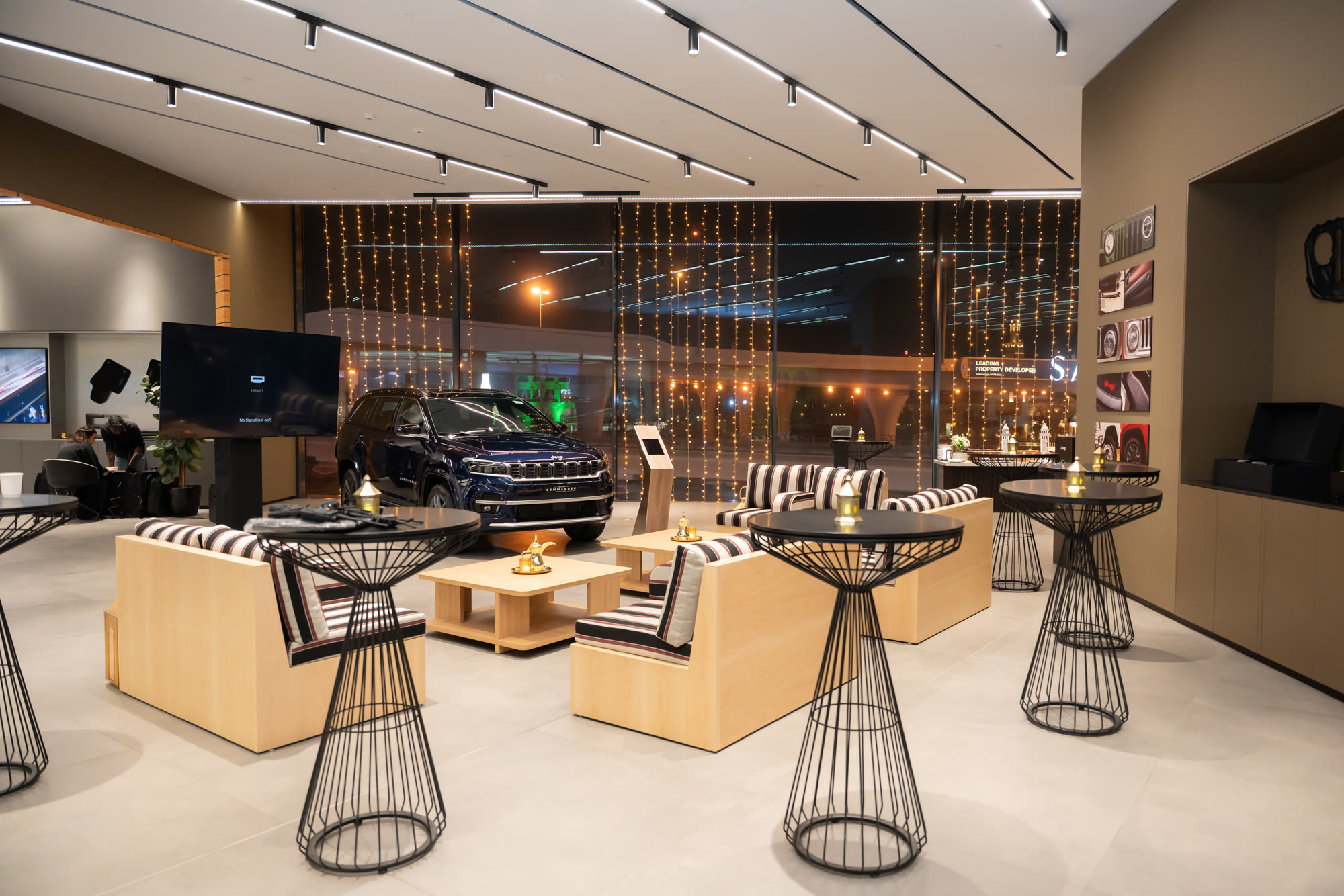 Jeep Commander launch activation, Dubai